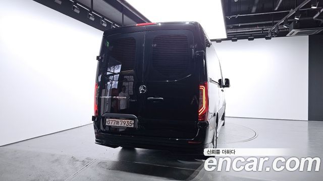 Mercedes-Benz Sprinter 3.0 Diesel W907 — пробег 138 605 км — фото 4 из 5