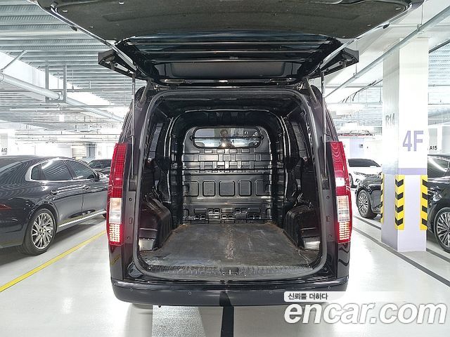 Hyundai Staria из Кореи Encar