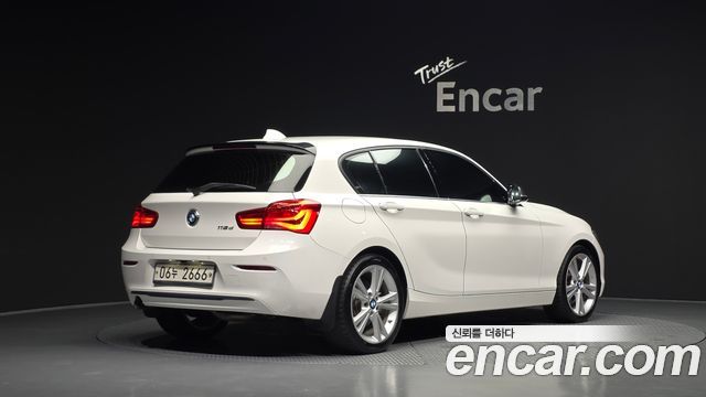 BMW 1-Series 118d Sport Special Edition 5Door — пробег 100 213 км — фото 2 из 5