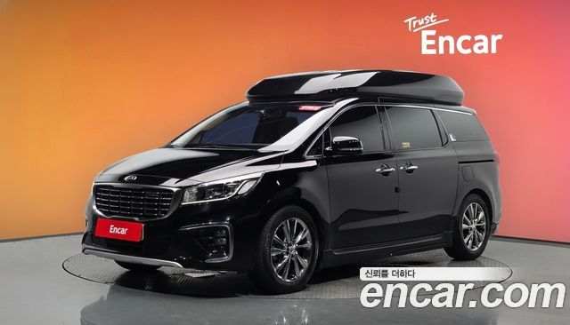 Kia Carnival 9-Seater Hi-Limousine Prestige — пробег 152 691 км — фото 1 из 5