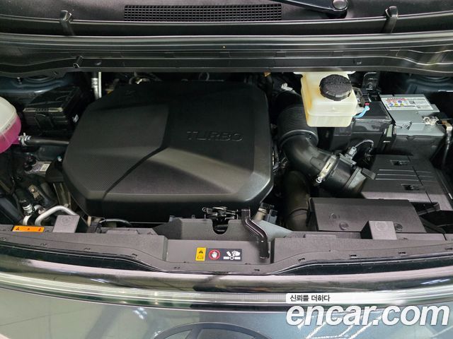 Hyundai Staria из Кореи Encar