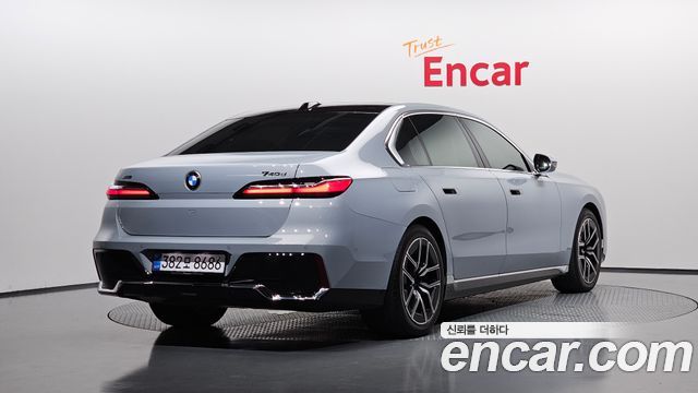BMW 7-Series из Кореи Encar