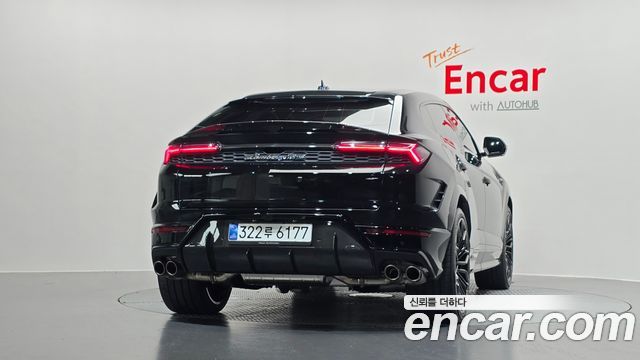 Lamborghini Urus 4.0 V8 SE — пробег 446 км — фото 4 из 5