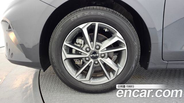 Kia K3 из Кореи Encar