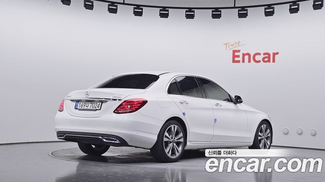 Mercedes-Benz C-Class из Кореи Encar
