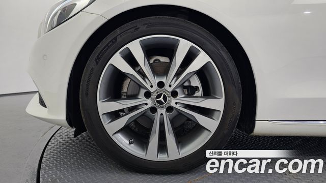 Mercedes-Benz C-Class из Кореи Encar