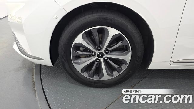 Kia K8 из Кореи Encar