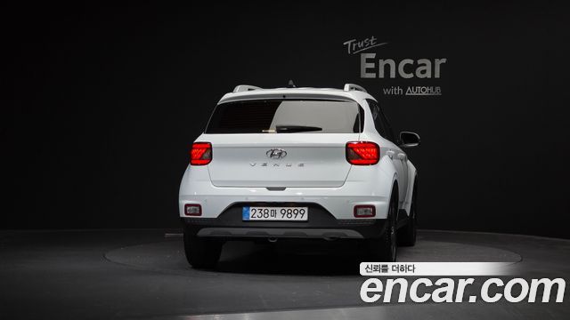 Hyundai Venue из Кореи Encar