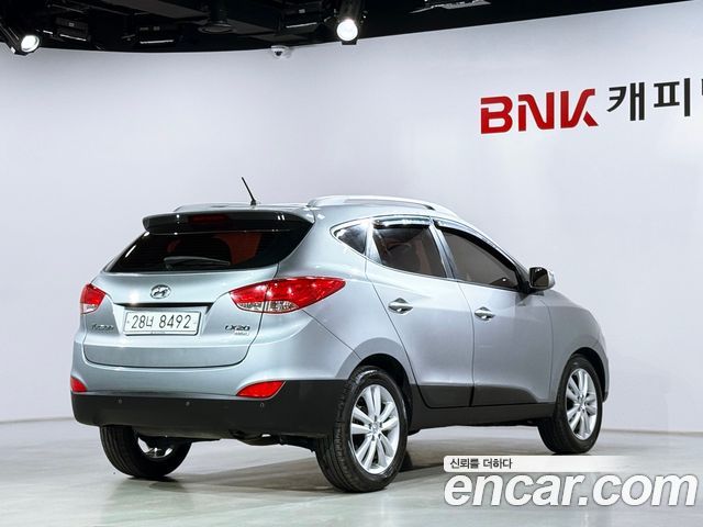 Hyundai Tucson Diesel 2WD LX20 Premier — пробег 276 415 км — фото 2 из 5