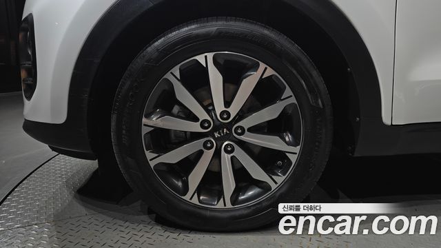 Kia Sportage из Кореи Encar