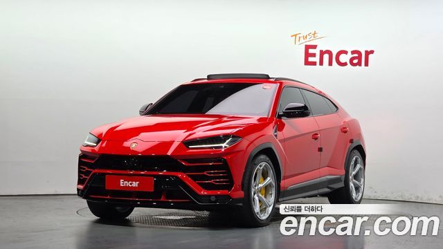 Lamborghini Urus из Кореи Encar