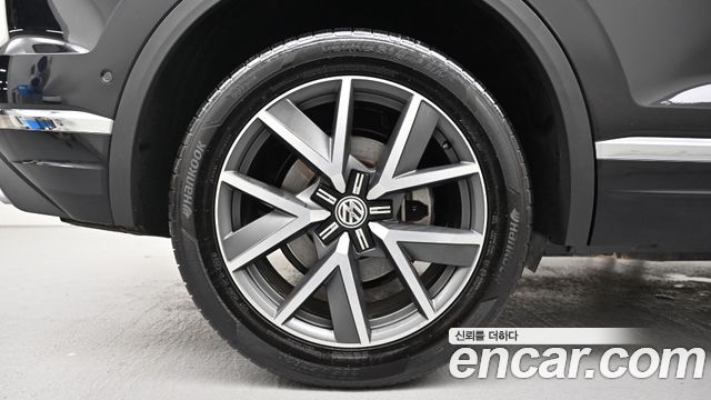 Volkswagen Touareg 3.0 TDI Prestige — пробег 138 829 км — фото 5 из 5