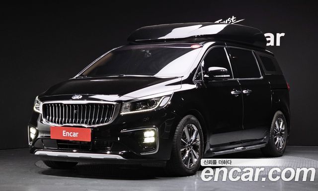Kia Carnival 9-seater Limousine(Special vehicle) — пробег 109 070 км — фото 1 из 5