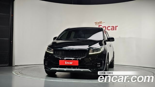 Kia Carnival Gasoline 7-seater Limousine President — пробег 225 454 км — фото 3 из 5