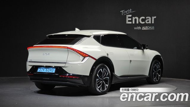 Kia EV6 из Кореи Encar