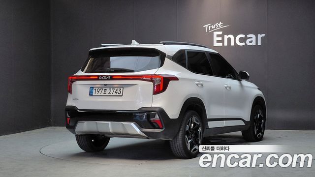 Kia Seltos из Кореи Encar