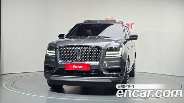 Lincoln Navigator 3.5L — пробег 46 574 км — фото 3 из 5