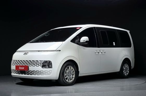 Hyundai Staria Cargo 5-Seater Modern — пробег 105 389 км — фото 1 из 5