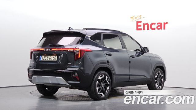 Kia Seltos Gasoline 1.6 Turbo 4WD Signature — пробег 17 675 км — фото 2 из 5