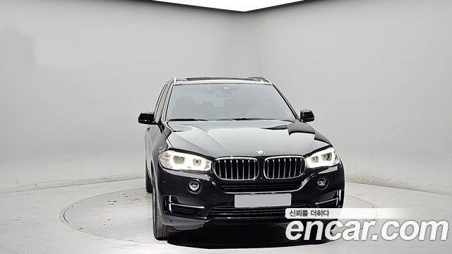 BMW X5 xDrive 30d — пробег 107 857 км — фото 4 из 5
