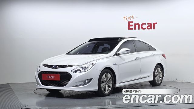 Hyundai Sonata 2.0 Premium — пробег 120 792 км — фото 1 из 5