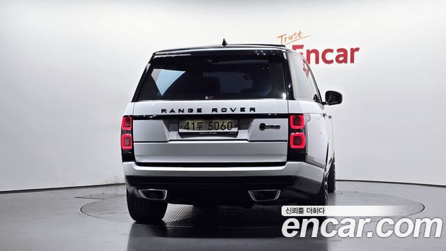 Land Rover Range Rover 4.4 SDV8 Vogue SE LWB DIESEL — пробег 156 109 км — фото 4 из 5