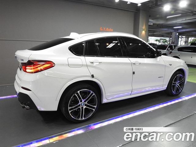 BMW X4 xDrive20d M Sport — пробег 121 786 км — фото 4 из 5