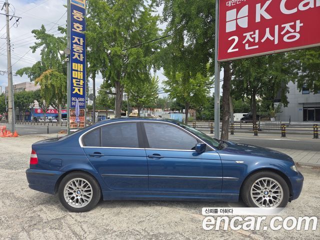 BMW 3-Series 320i Sedan E46 — пробег 160 000 км — фото 1 из 5