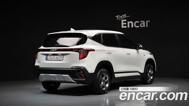 Kia Seltos из Кореи Encar