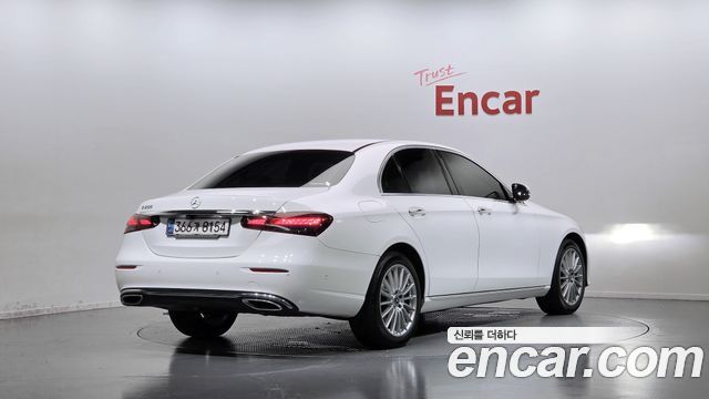 Mercedes-Benz E-Class из Кореи Encar