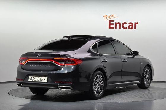 Hyundai Grandeur Exclusive Special — пробег 147 984 км — фото 2 из 5