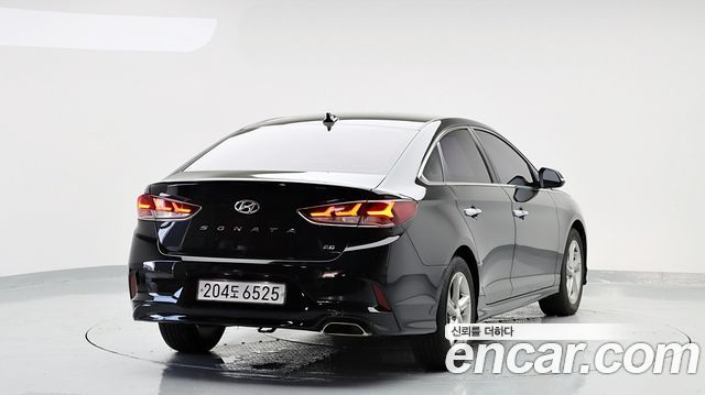 Hyundai Sonata 2.0 Smart Spicial — пробег 64 770 км — фото 4 из 5