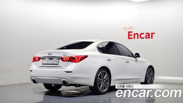 Infiniti Q50 из Кореи Encar