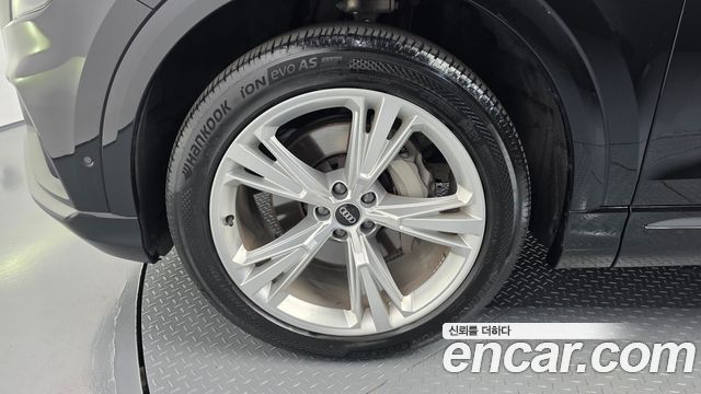 Audi Q8 из Кореи Encar