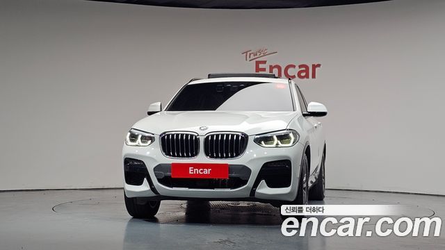 BMW X4 xDrive20i M Sport X — пробег 64 221 км — фото 3 из 5