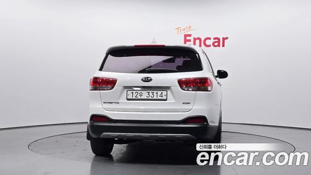 Kia Sorento Diesel 2.0 2WD Luxury — пробег 194 790 км — фото 4 из 5