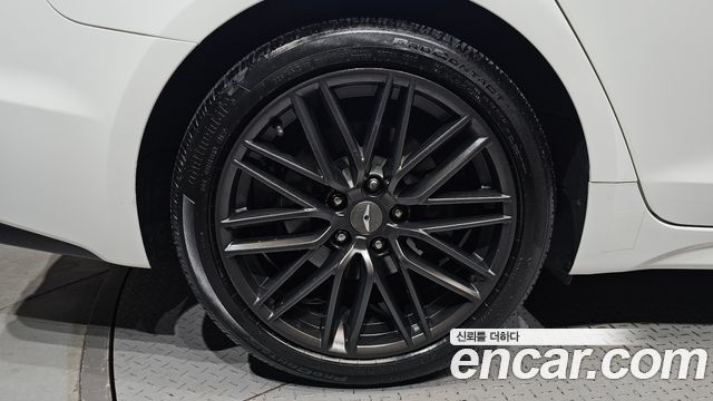 Genesis G70 из Кореи Encar