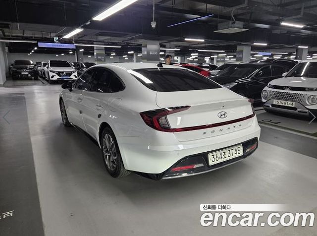 Hyundai Sonata 2.0 Premium Plus — пробег 132 237 км — фото 4 из 5