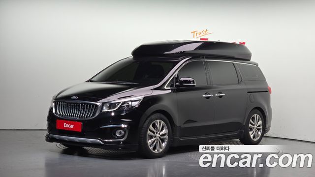 Kia Carnival Gasoline 9-seater Hi-Limousine Noblesse — пробег 90 295 км — фото 1 из 5