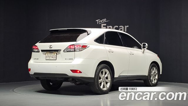 Lexus RX Premium AL10 — пробег 45 065 км — фото 2 из 5