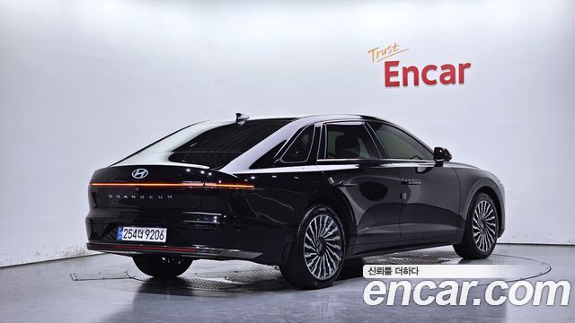Hyundai Grandeur из Кореи Encar