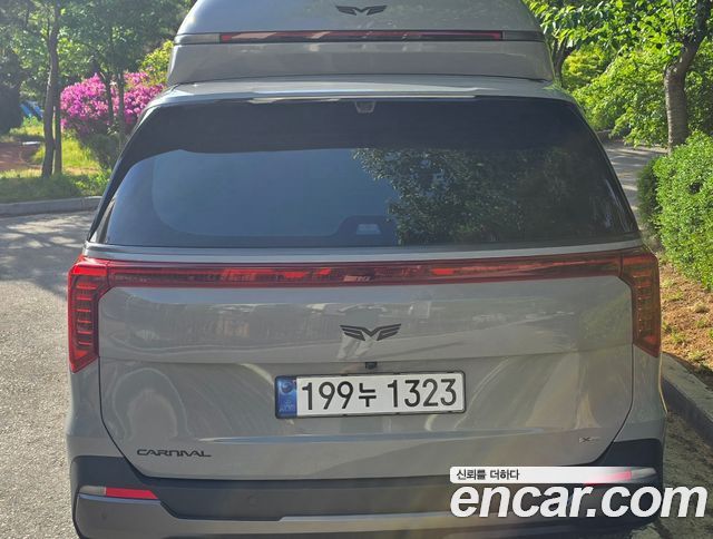 Kia Carnival из Кореи Encar