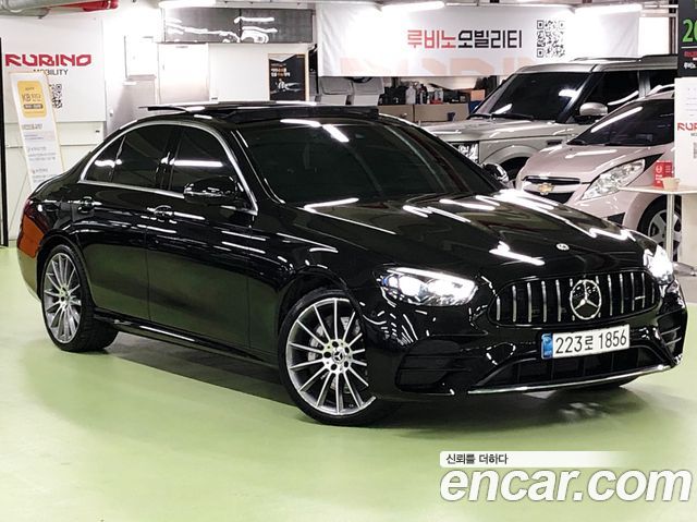 Mercedes-Benz E-Class E350 4MATIC AMG Line Edition — пробег 45 472 км — фото 4 из 5