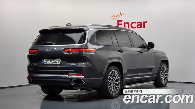 Jeep Cherokee L 3.6 Summit Reserve — пробег 75 298 км — фото 2 из 5