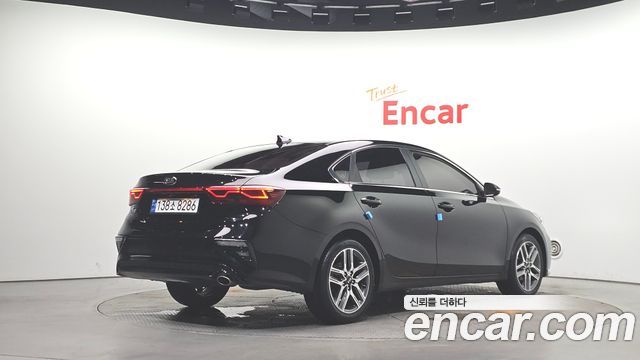 Kia K3 из Кореи Encar