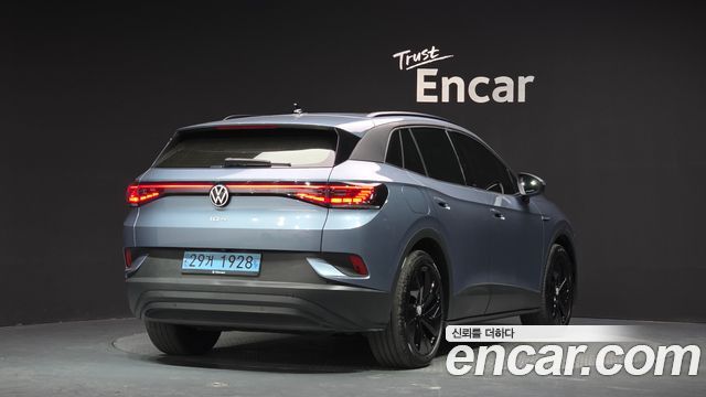 Volkswagen ID.4 Pro — пробег 69 437 км — фото 2 из 5
