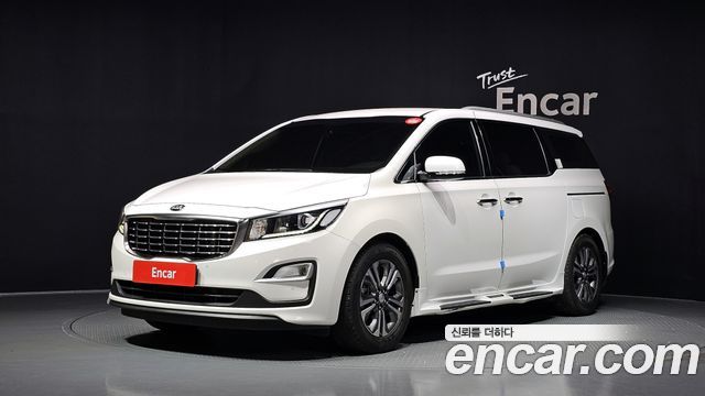 Kia Carnival из Кореи Encar