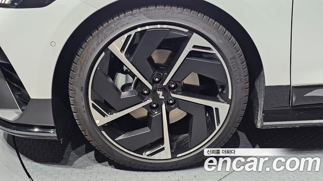 Hyundai Ioniq6 из Кореи Encar