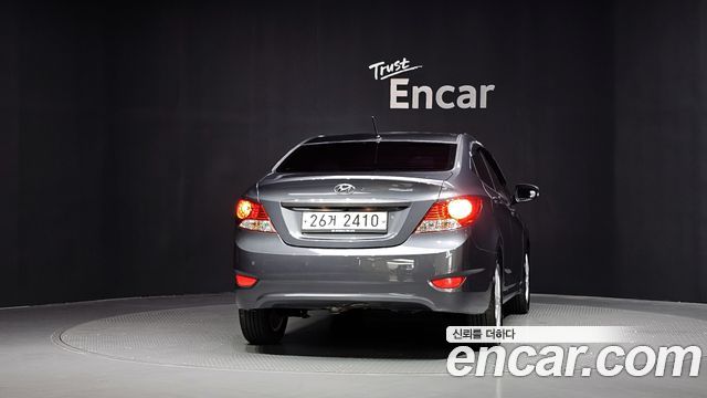 Hyundai Accent Diesel 1.6 VGT Premier — пробег 131 279 км — фото 4 из 5