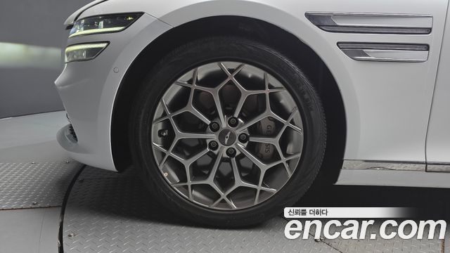 Genesis G80 из Кореи Encar
